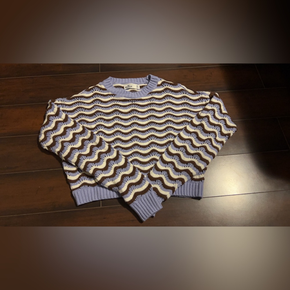 Hollister crochet sweater